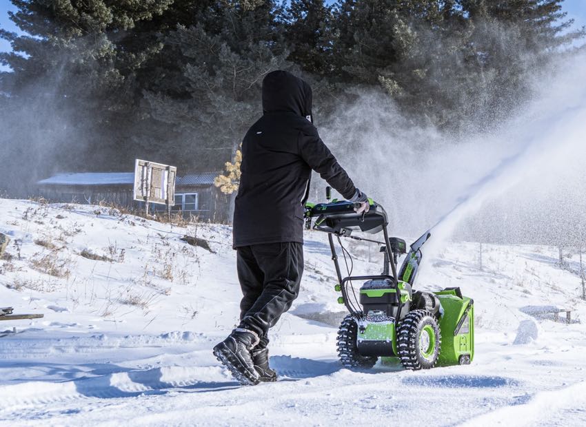 How to Clean Snow Blower After Use: Expert Tips for Maximum Performance